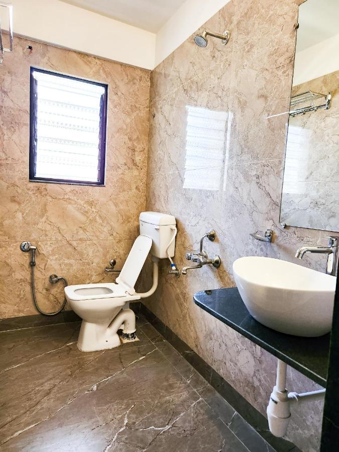 Hotel Rajwada Aurangabad  Buitenkant foto